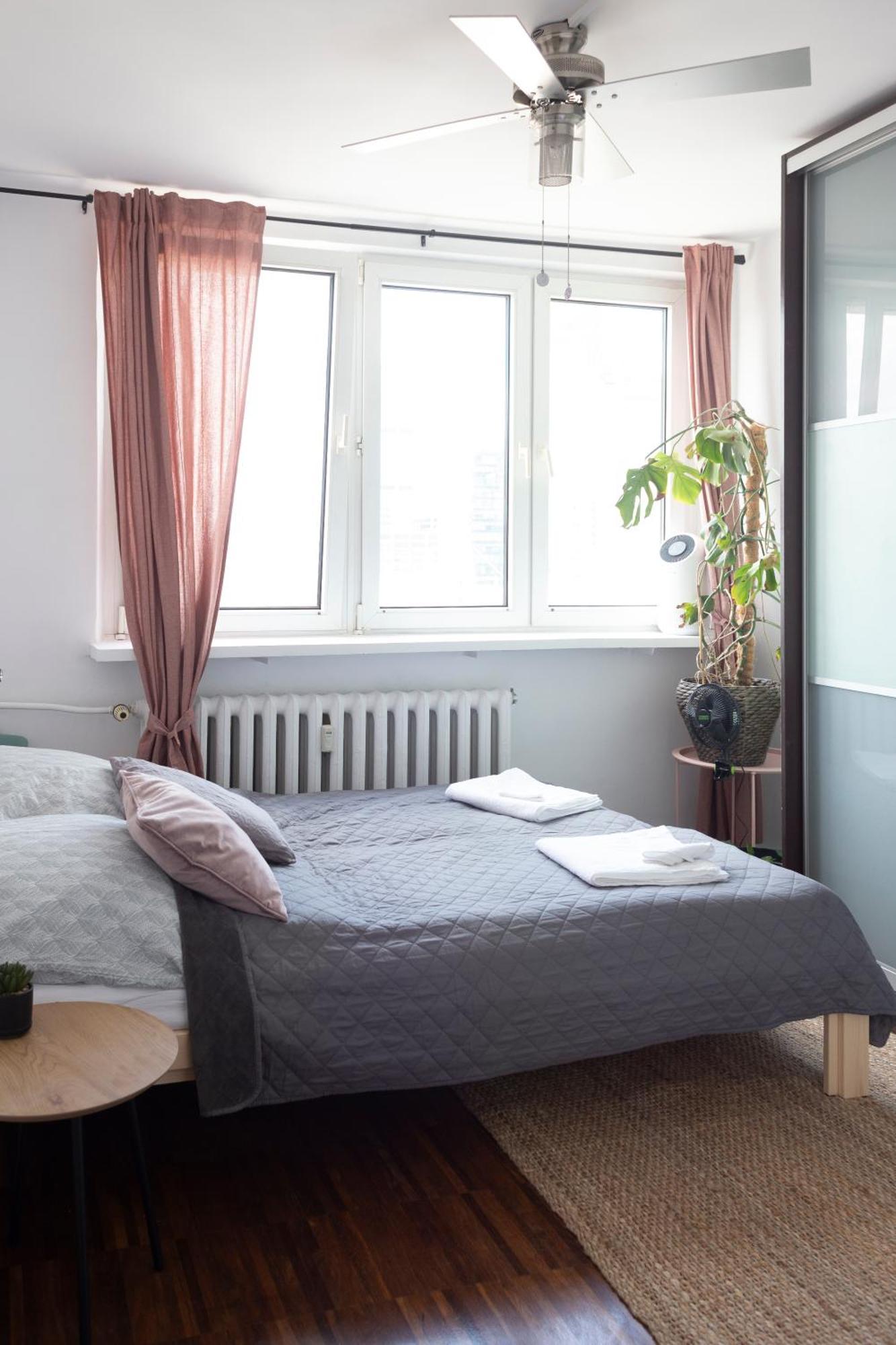 Iron Sunset Apartment Warsaw Ngoại thất bức ảnh